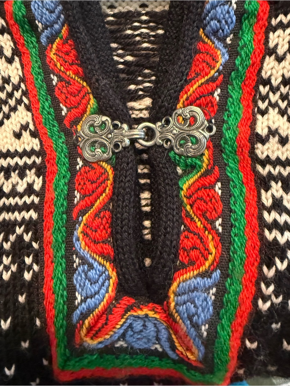 Dale of Norway Black & White Nordic V-Neck Sweater with Red Green Blue Trim - Picture 4 of 9